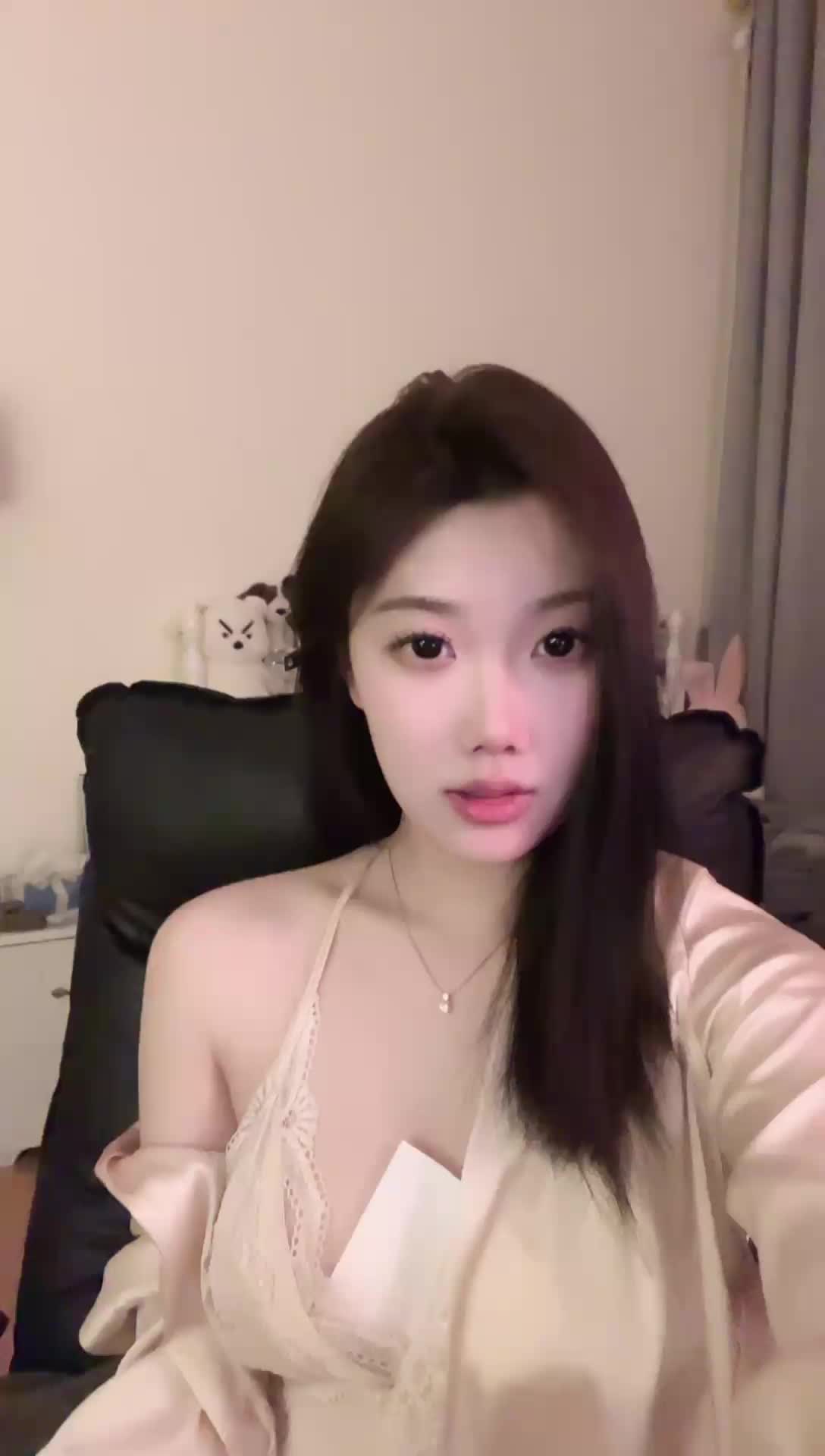 敏感妻_2025-03-21_01-46-26_234