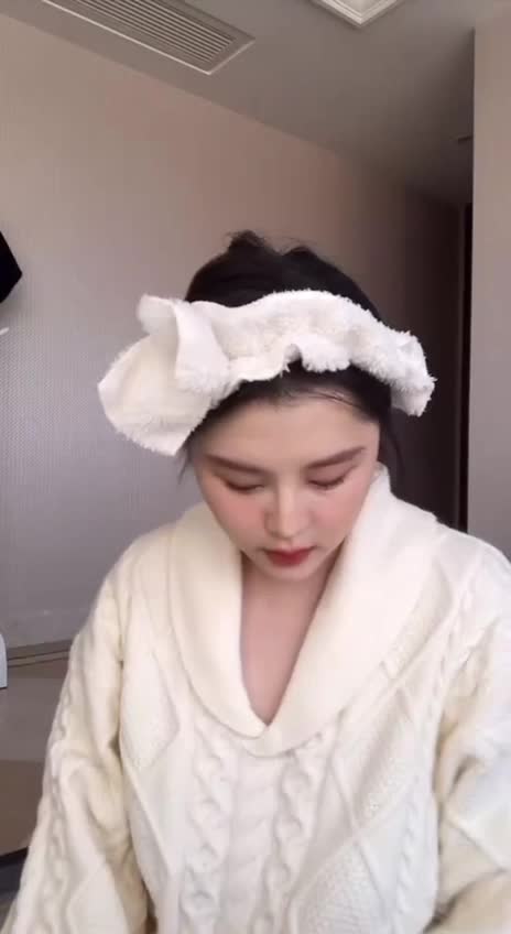 毛八岁.MOV