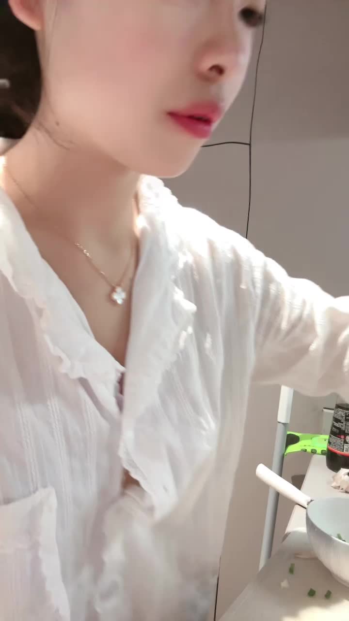 蝶蝶子_2025-04-13_17-50-32_020