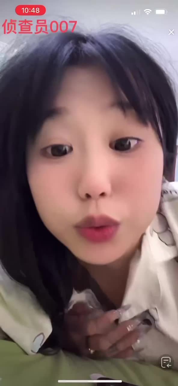 四月精选免费走光视频 (6).MP4