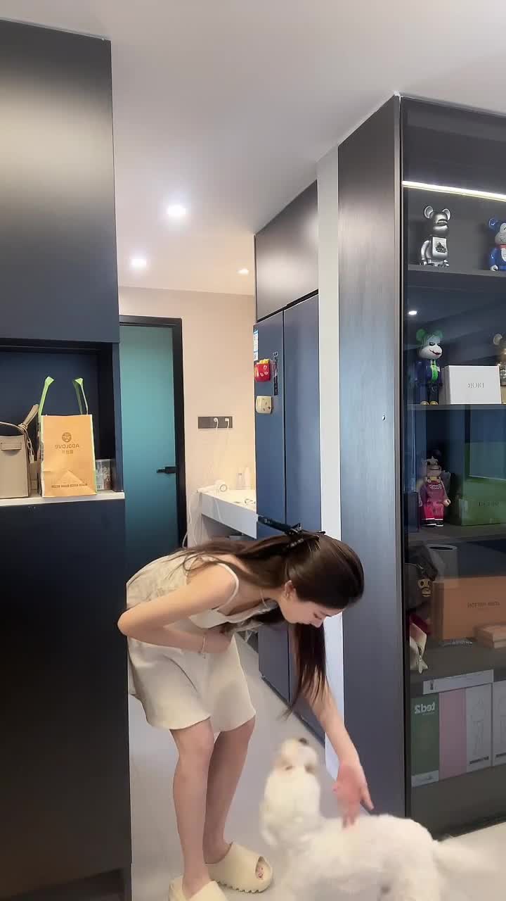 双胞胎萱萱菲菲_2025-04-17_17-19-11_03101