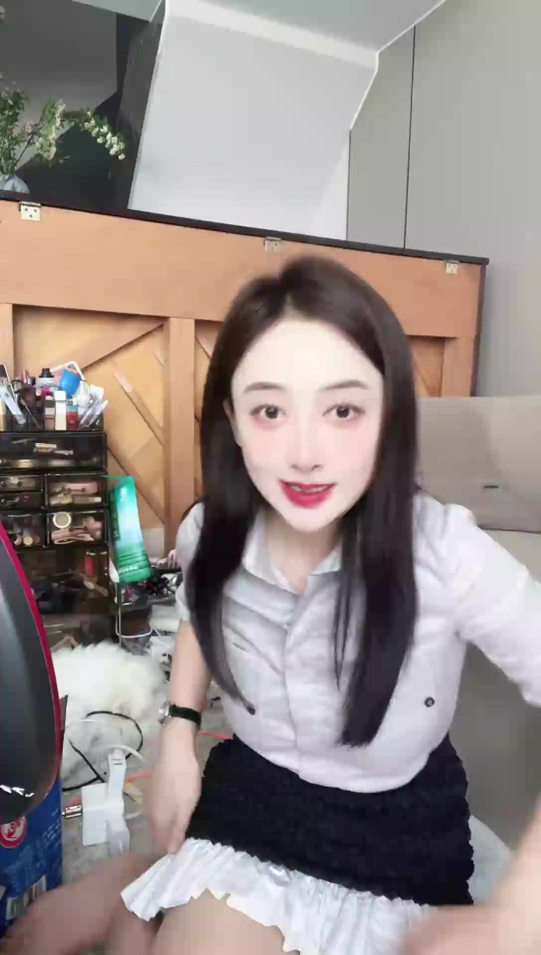 龙春燕子_2025-04-21_16-37-03_0270
